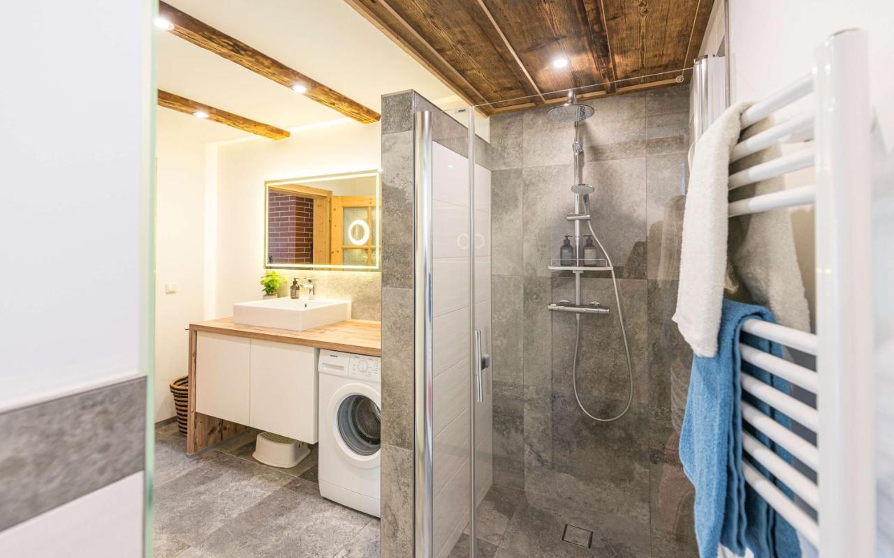 Ferienwohnung Grundlsee, Willkommen In Mami'S Ferienwohnung Bagian luar foto