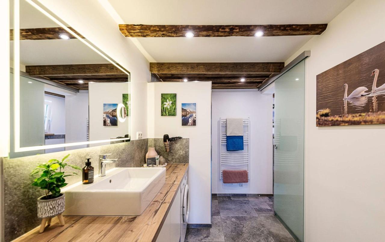 Ferienwohnung Grundlsee, Willkommen In Mami'S Ferienwohnung Bagian luar foto