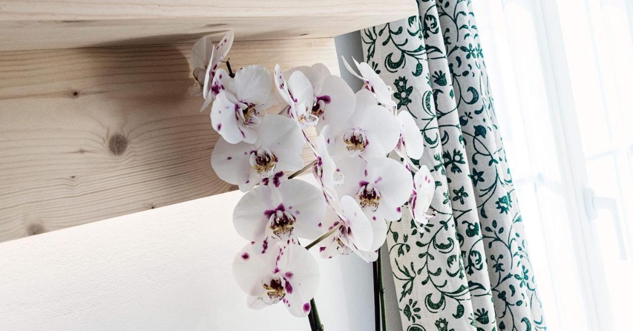 Ferienwohnung Grundlsee, Willkommen In Mami'S Ferienwohnung Bagian luar foto
