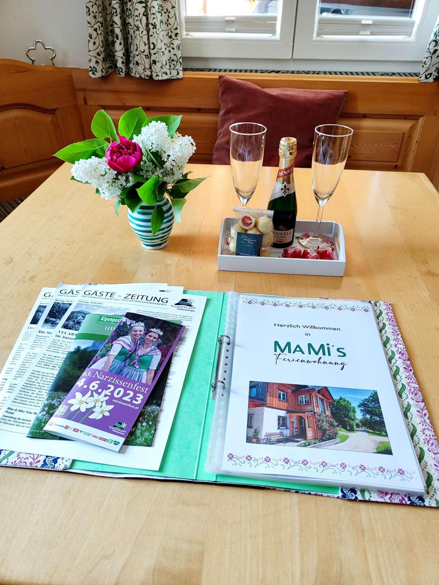 Ferienwohnung Grundlsee, Willkommen In Mami'S Ferienwohnung Bagian luar foto